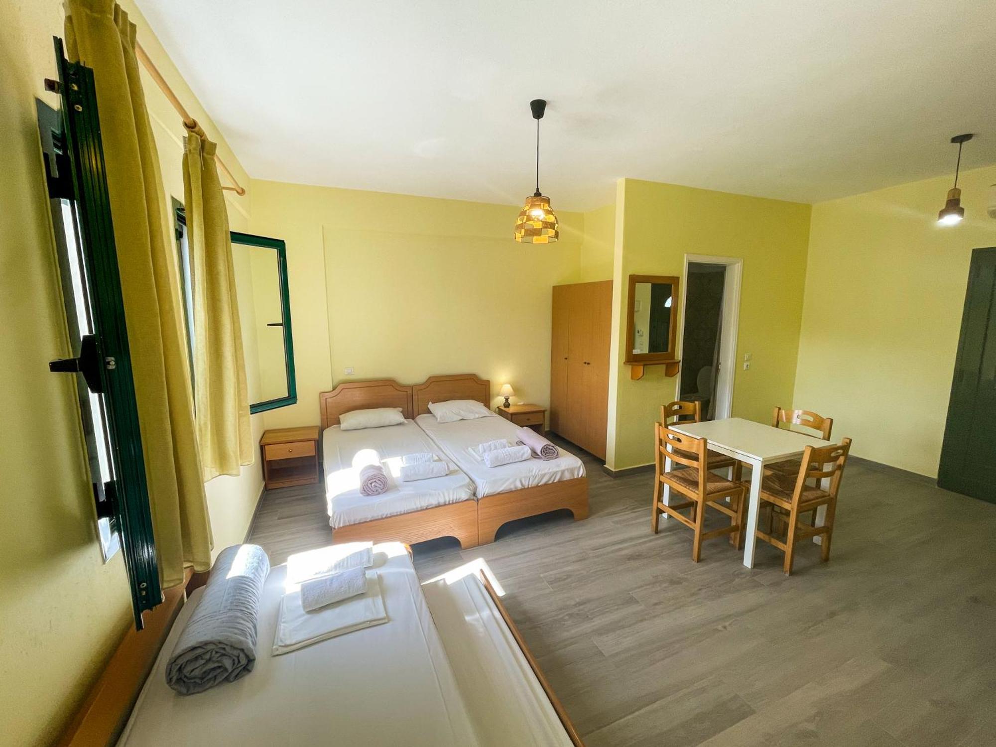 Sapfo Beach Studios Nikiti  Buitenkant foto